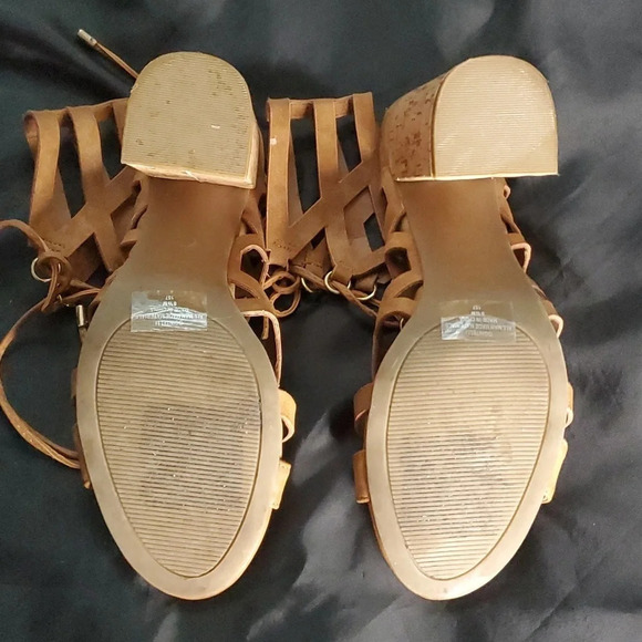 Guess Womens Lace up Block Heel Sandals - Picture 8 of 9